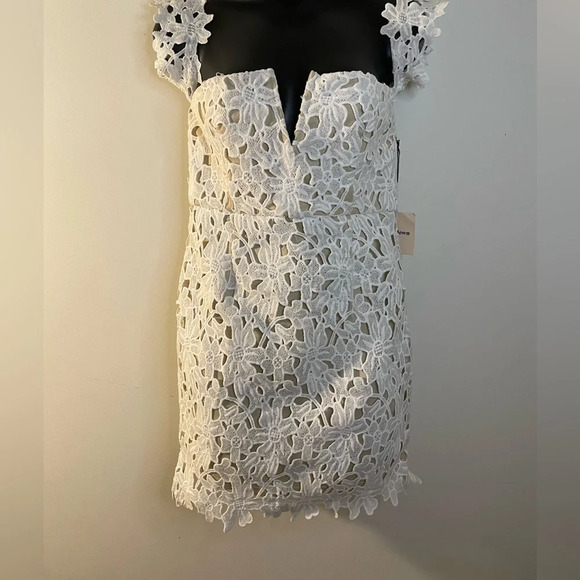 NWT Revolve superdown Shannan Lace Mini Dress, Size Small - Picture 4 of 9